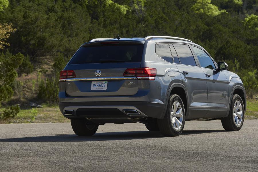  Volkswagen Atlas V6 4Motion 2017 года  (фото 6 из 52)